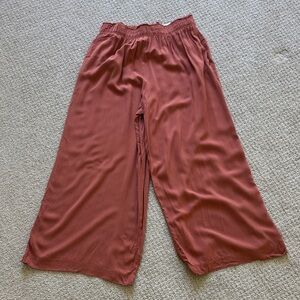3 for $25 ❤️// H&M Terracotta Wide-Leg Trousers